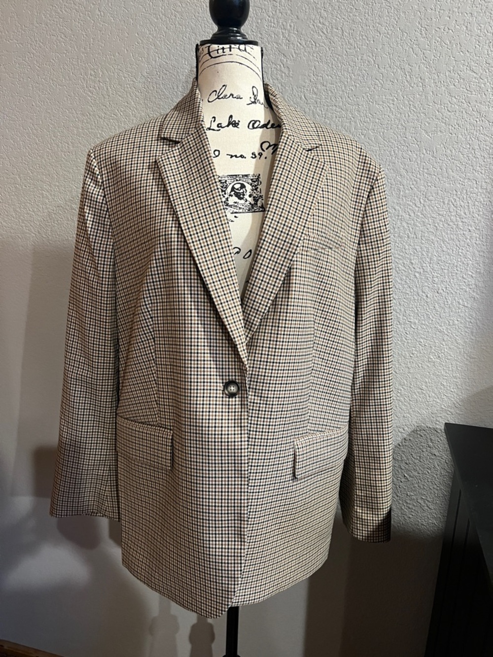 H&M Beige and Black Check Blazer
